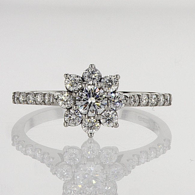 טבעת יהלום פרח זהב לבן 14 קראט, יהלומים עגולים טבעיים