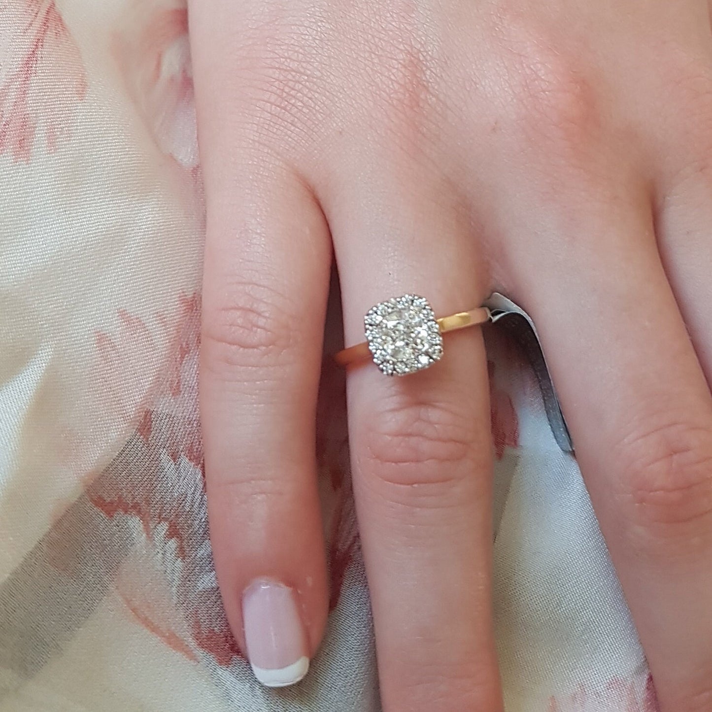 טבעת אירוסין, יהלום בצורת כרית קושן 